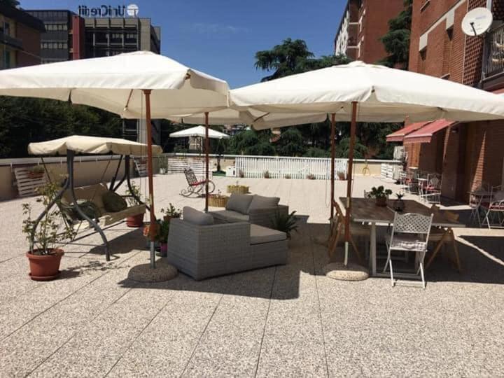 B&B Distretto Fiera Болоня Екстериор снимка