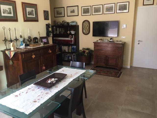 B&B Distretto Fiera Болоня Екстериор снимка