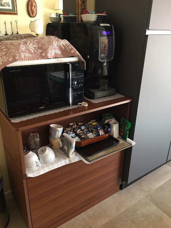 B&B Distretto Fiera Болоня Екстериор снимка
